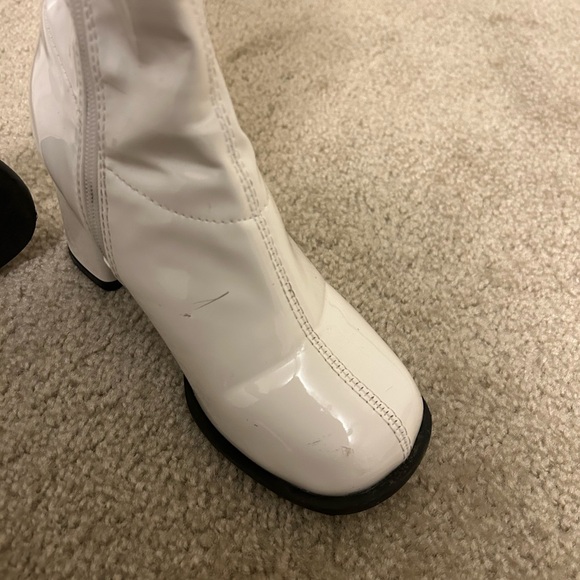 White Knee-High Women's Boots - Picture 5 of 15